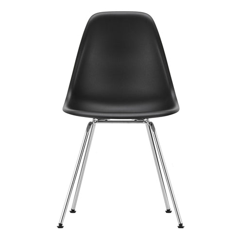 Cadeira Eames em Plástico DSX / Base Cromada